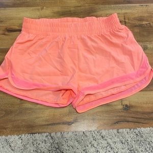 Buff bunny pink shorts